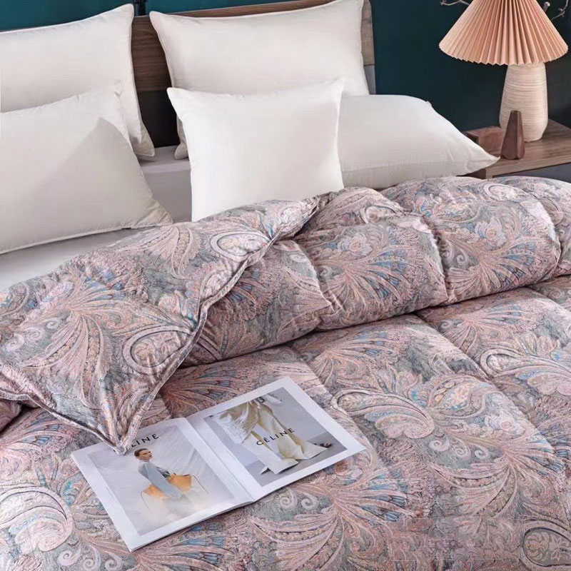 European Textile Printing Goose Velvet Winter Quilt Manufacturers, European Textile Printing Goose Velvet Winter Quilt Factory, Supply European Textile Printing Goose Velvet Winter Quilt