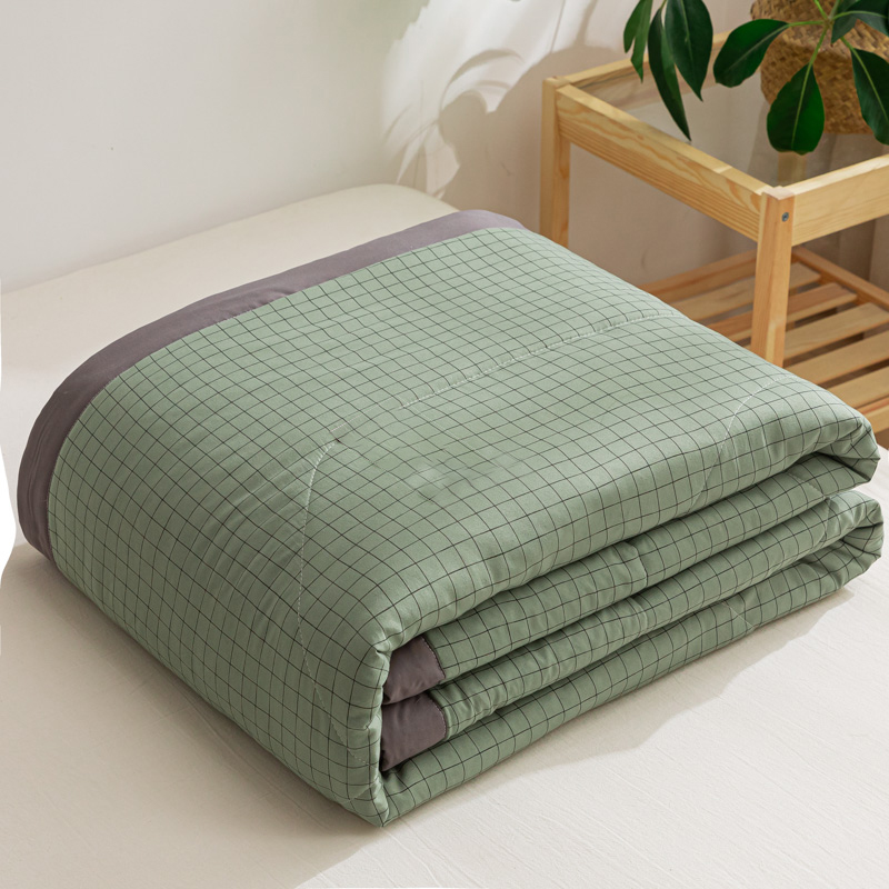 Muji-style Pure Color Summer Quilt | Comforter