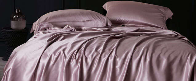 100% Mulberry Silk Sheets 4 Pcs ,  2 Silk Pillowcases,1 Silk Duvet Cover,1 Silk Bed Sheet